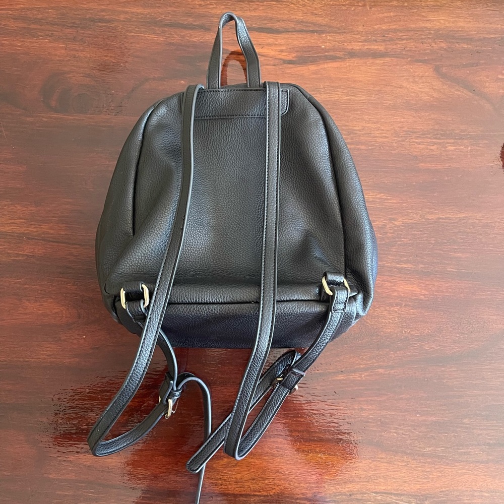 NEW - Picture 2 of 2